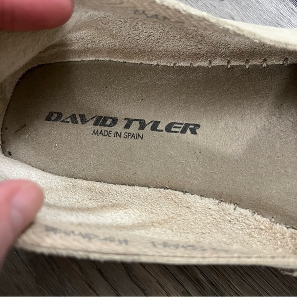 🔥SALE- any 4/$20.  Soludos Black and Tan Espadrilles Slip-On Shoes - Picture 2 of 5